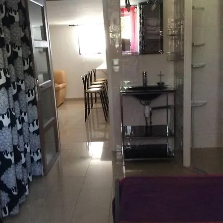 Loft indépendant dans l ouest lyonnais 4 pers. Lentilly